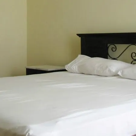 Myrtles Of Petani Hotel Vóvikes